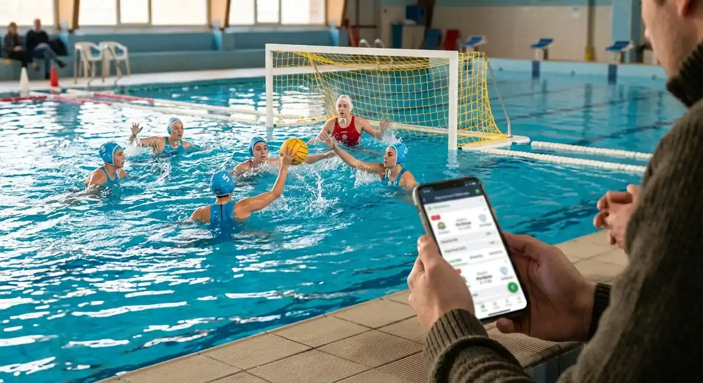 Azione di superiorità numerica in una partita di pallanuoto seguita in app